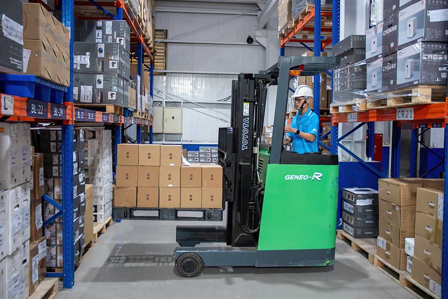 Xiaomi warehousing 4